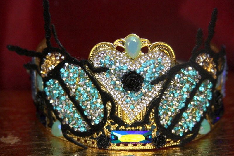 Baroque Aqua Heart Embellished Headband - Etsy display picture 3
