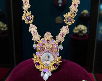 Only The Necklace Young Marie Antoinette Style Royal  Necklace Pendant