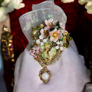 Brooch Hand Painted Victorian  Marie Antoinette Aqua Crystal