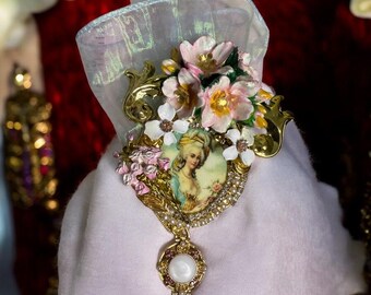 Brooch Hand Painted Victorian  Marie Antoinette Aqua Crystal
