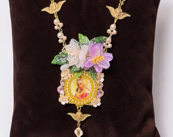 Madonna Virgin Mary Madonna Square Cameo Necklace