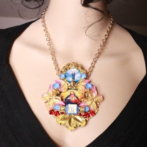 Set Of Jesus Lord Red  Rhinestones Massive Butterfly Pendant Necklace+ Earrings