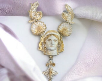Statue d'Athéna néo-grecque sculpture effet pierre énorme collier de bijoux d'art