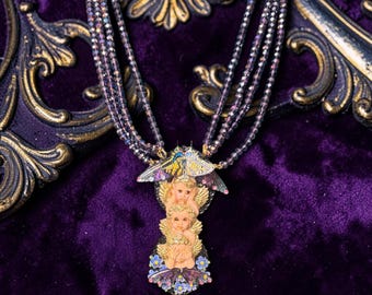 Baroque Hand-Painted Unusual Beads Cherubs Angels Necklace