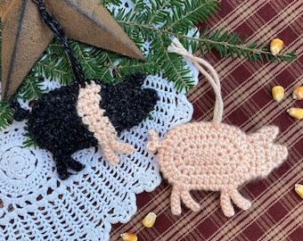 Pig Ornament (2 colors)