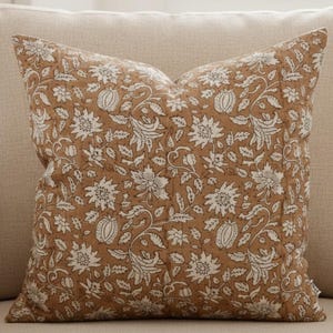 Rust floral pillow cover neutral brown botanical throw pillow vintage style cushion cover farmhouse decor warm earth tone pillow