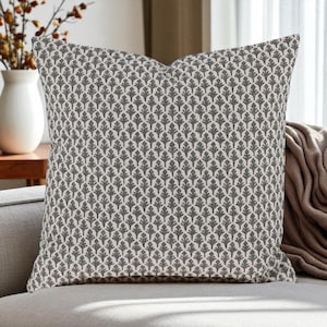 brauner Designer Stoffkissenbezug für Couch Dekokissen braun Designerstoff Kissenbezug für Sofa