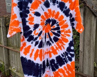 tie dye t-shirt, unisex fit crew neck, orange and blue, tigers