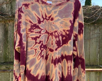 tie dye t-shirt, long sleeve crew neck, size extra large