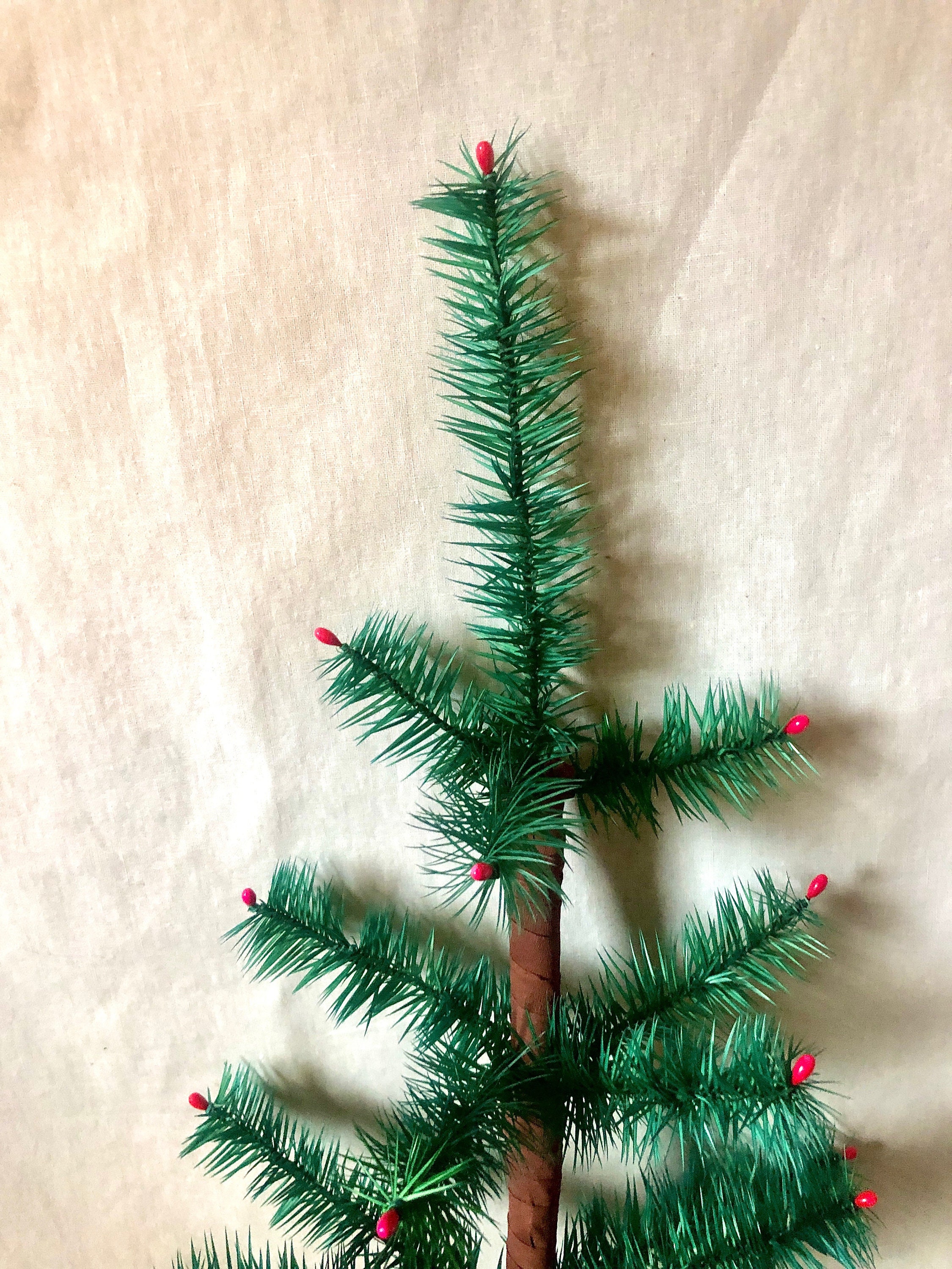 5 Foot Goose Feather Christmas Tree Made to Order Green or White Etsy