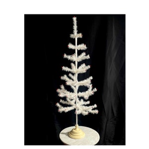 Decorative White Christmas Tree White Feather Trees for the Holidays,  Special Events & Winter Wonderland Home, White Wedding Decor ZUCKER® 