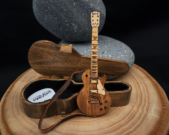 Guitare électrique et étui, support de médiator en bois, cadeau