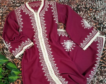 60s/70s Maroon Boho Hippy Cult Caftan Ethnic Moroccan Embroidered Maxi Lounge Robe, Large