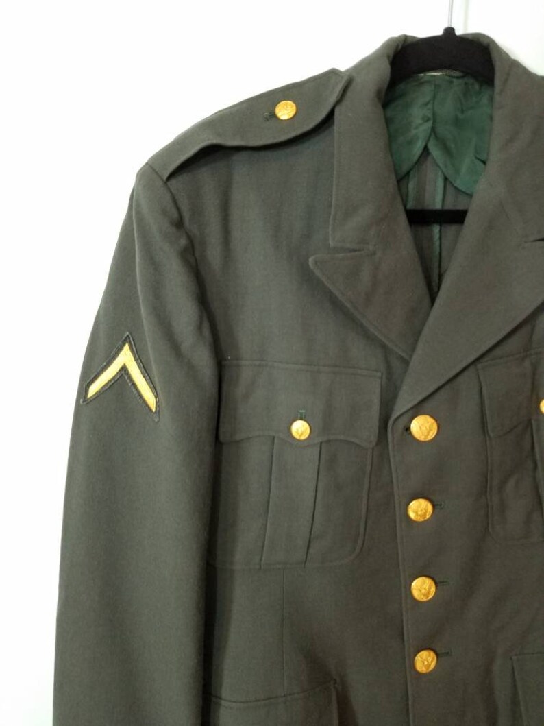 44 Chest Vtg Airborne Military Dress Jacket with Patches Sky Dragons Airborne Patched Dress Jacket