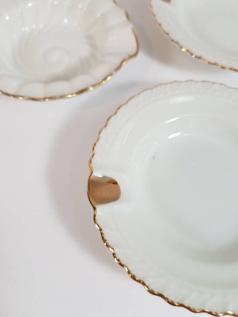 Vtg Empress Japan Porcelain Ashtray Dish Set White /& Gold Porcelain Dining Dinner Ash Dishes