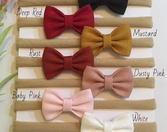 Linen Baby Girl Bow || Mini Bow Headband || Newborn Baby headband || Soft Linen Signature Bow Headband || Photo Prop || Newborn Bow
