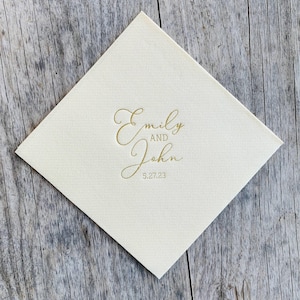 Personalized Linen Like Beverage Napkins, Wedding Napkins, Monogrammed, Paper, Cocktail, Wedding, Shower, Birthday, Hostess Gift, Elegance
