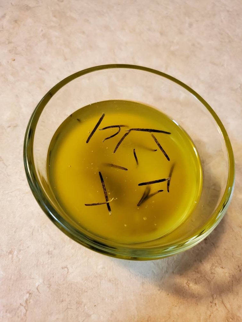 Tiktok Famous Rosemary Oil Hair Treatment, Hair Shine, Helps With Hair