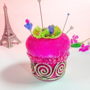 Nålhållare i sterlingsilver, virvel, många val, sammet, viktad, liten hamrad sterlingsilver, handsydd till basen, valfri 2,25"Bx2"H 3oz #4332 kudde