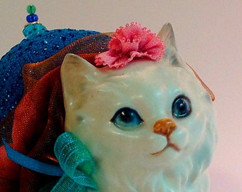 Pin Cushion White Persian Cat Vintage Porcelain Turquoise Paw Raised Weighted Beautiful Hand Made Lefton for Pins/Needles 4"Wx4"H 6oz #1577