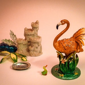 Pincushion Flamingo Rhinestone Decor Hinged Gift-Presentation-Figurine Unique Gift Bride Gift 3&quot;W x 4.25&quot;H 10 oz #3172  Pin Cushion Keep