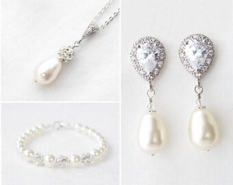 Bridal Jewelry Set, Wedding Jewelry set for Brides, Pearl Bridal Earrings and Bracelet,Bridal Necklace and Earring set,Pearl Wedding Jewelry