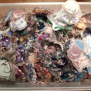 Set aus 4 Schlüsselanhänger blind ~ Genshin Auswirkungen