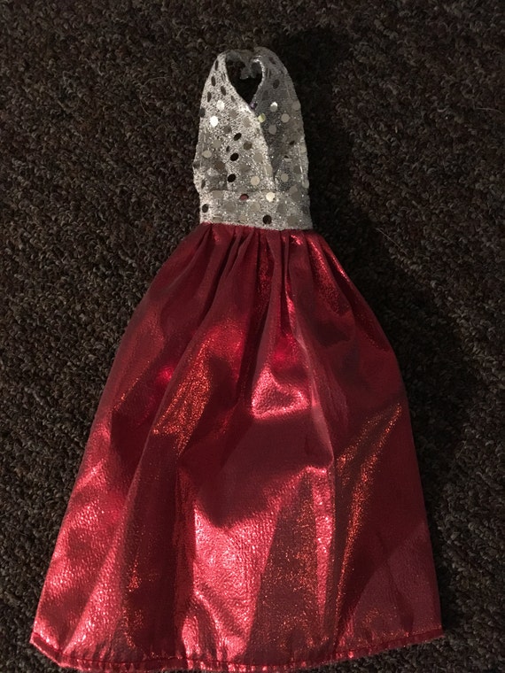 barbie in red