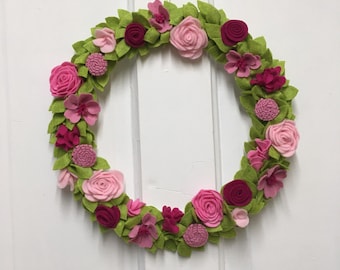 Pink Felt Flower Wreath, Valentine's Day, Spring, Housewarming