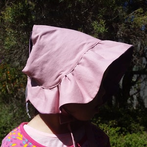 Adjustable  Reversible ruffled brim sun bonnet baby toddler bonnet sunhat baby hat easter bonnet  - dusky pink and purple