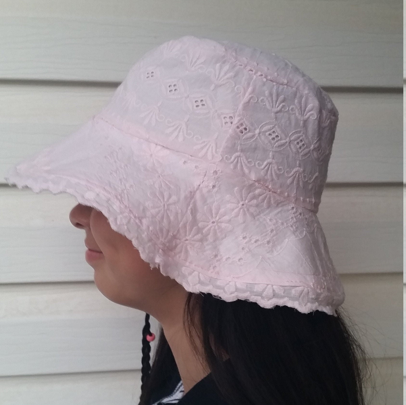 White broderie sun hat Clearance