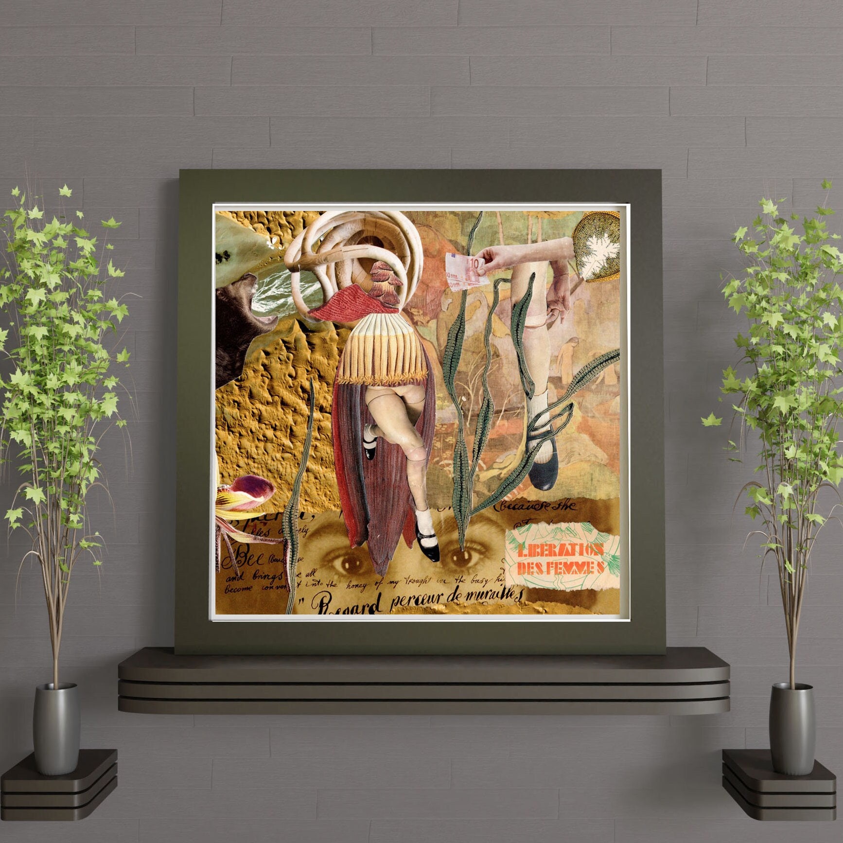 Tableau Surréaliste Original, Le Regard Perceur de Gala, Un Billet 10 Euros, Une Poupée Sans Tête, C