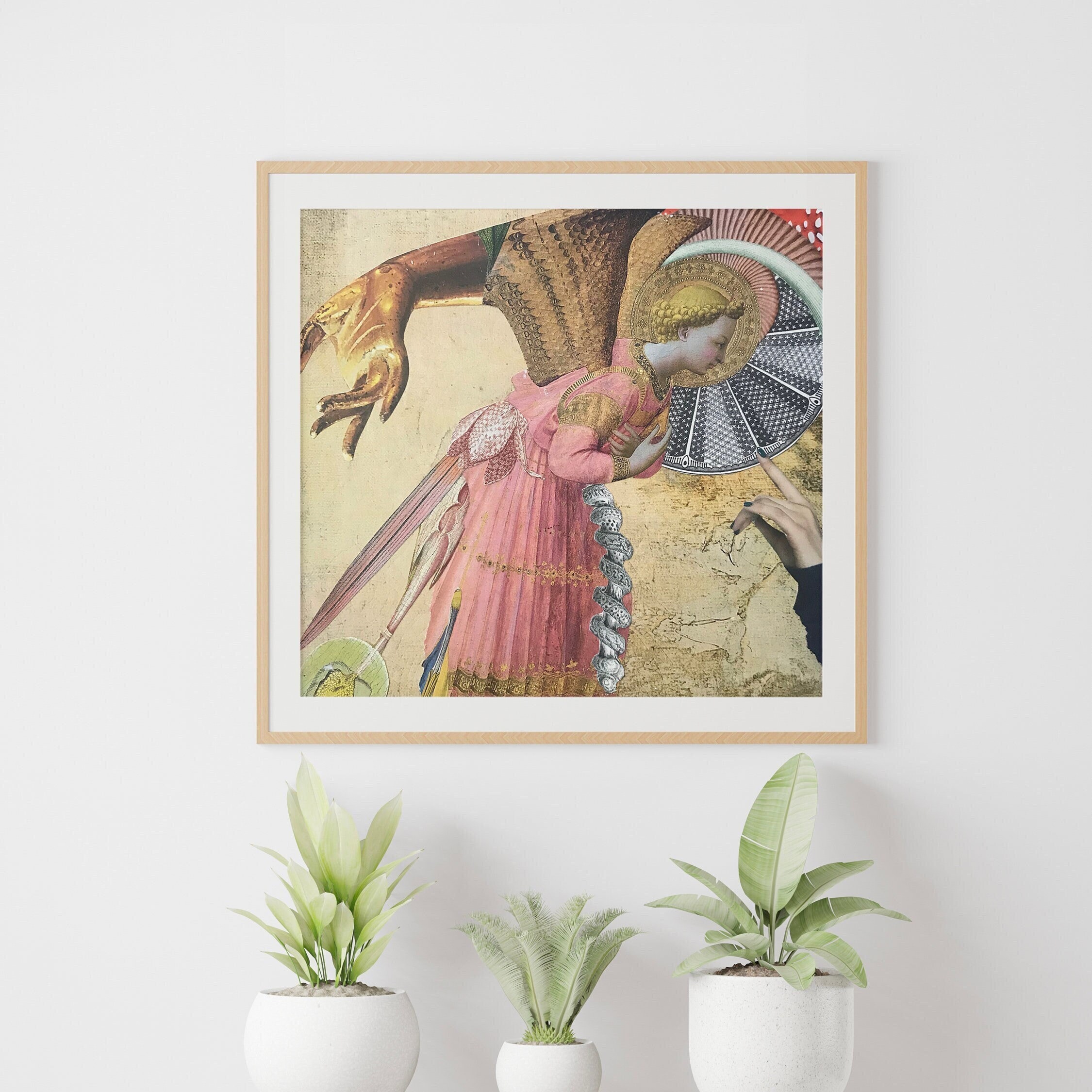 Tableau Surréaliste et Onirique, Une Annonciation, Cabinet de Curiosité, Cadeau Pour Elle, Décoratio