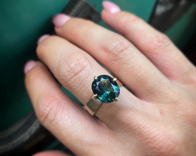 Vintage Natural Parti 4CT Sapphire Gold Ring