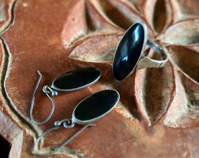 Vintage Black Onyx Ring and Earrings Jewellery Suite