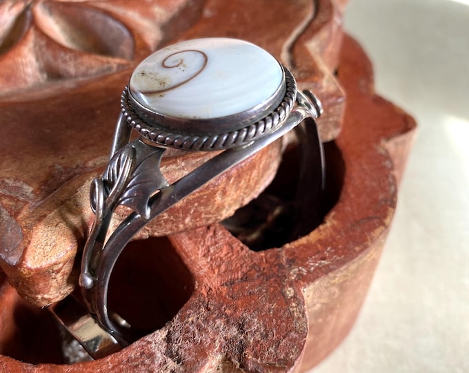Vintage Ornate Art Nouveau Style Shiva Eye Ajustable Silver Bangle