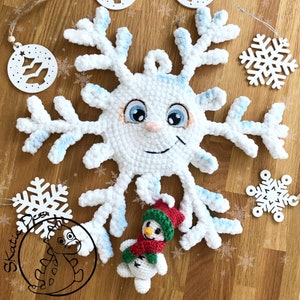 Crochet Pattern Snowflake with Snowman