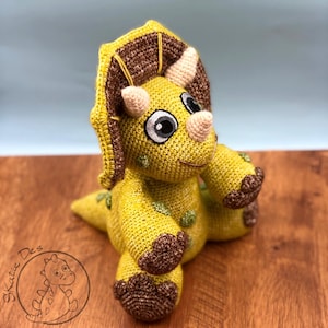 Crochet Pattern Triceratops Alex