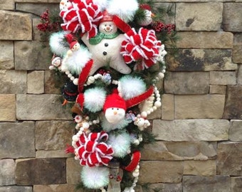 CALAMANDRÉ CHRISTMAS: DELUXE Evergreen Pine "Baby It's Cold Outside" Multi-Snowman Teardrop-Swag, Iridescent White Snowballs, Red-White Bows