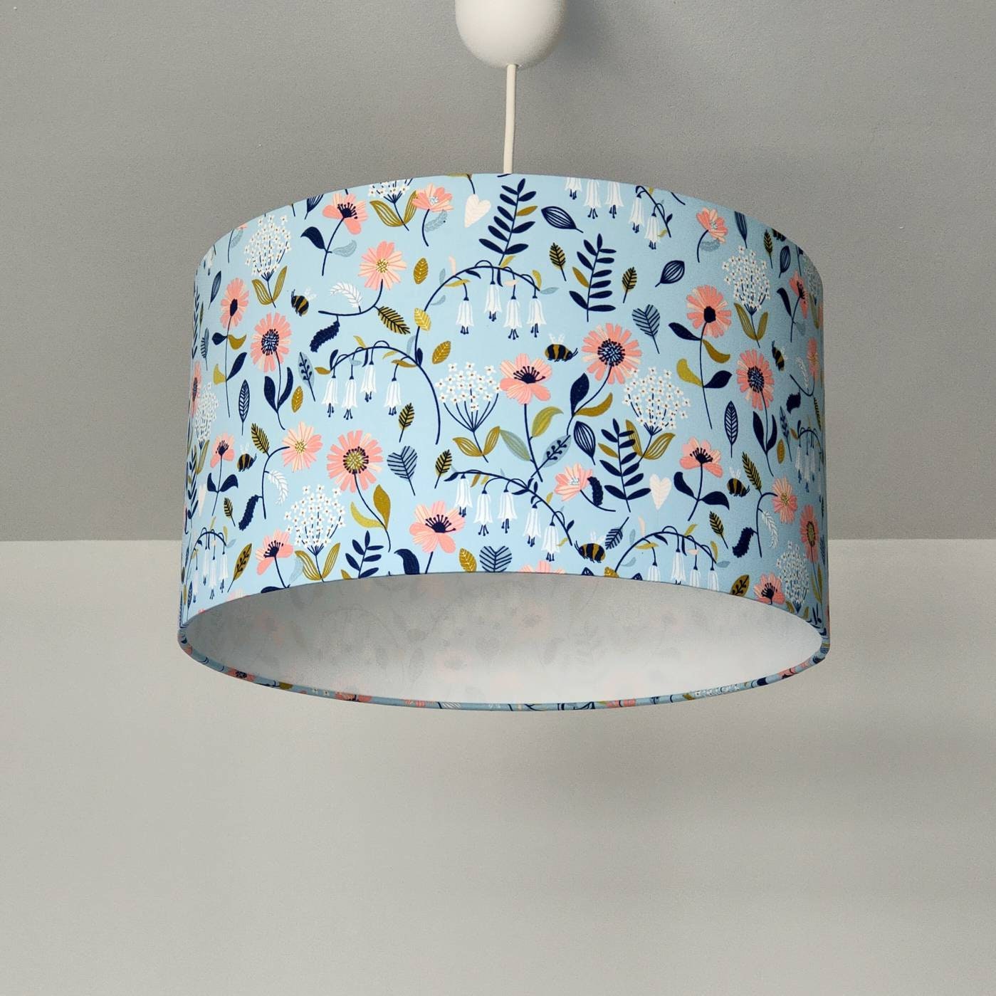 Abat-Jour Rond Fleurs sur Fond Bleu Ciel Pour Pied de Lampe Lampadaire Suspension Chambre Salon Séjo