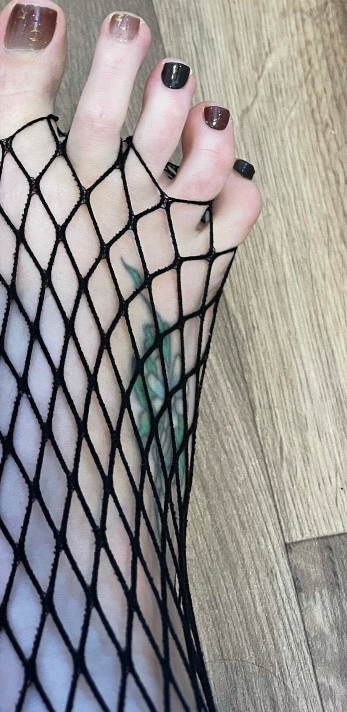 fishnet square toe heel