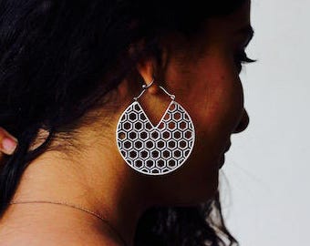 Boucles d'oreilles Laiton plaqué argent Kalinga- tribal earrings- silver plated- Tribal fusion