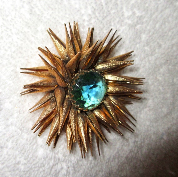 Miriam Haskell Style Vintage Flower Brooch: Artic… - image 8