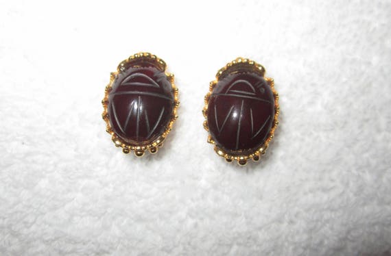 MMA NY Museum Clip Earrings Scarab Egyptian Reviv… - image 1