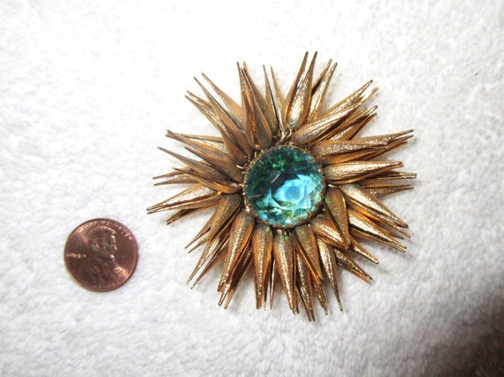 Miriam Haskell Style Vintage Flower Brooch: Artic… - image 4