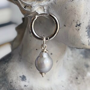 Chique Pearl Etsy