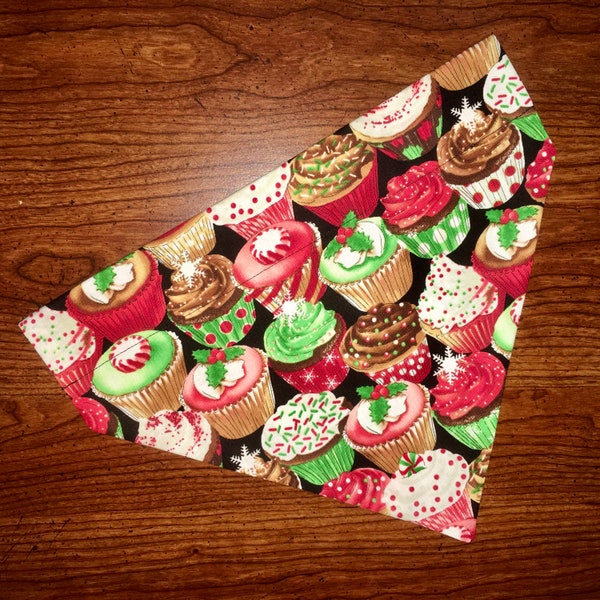 Christmas Cupcake Dog Bandana, Over the Collar Dog Bandana, Girl Dog Bandana, Boy Dog Bandana