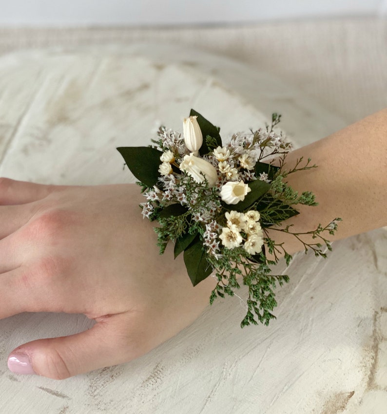 Greenery wrist corsage ,Wedding corsage;Mother day gift,Preserved flowers 