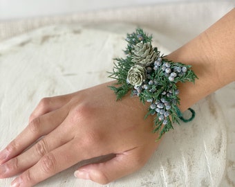 Winter wrist corsage-Winter wedding corsage-Preserved greenery corsage