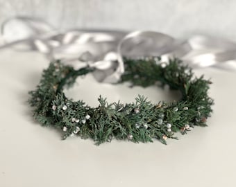 Winter wedding floral crown-Preserved Juniper Crown